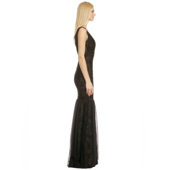 Monique Lhuillier Lusting Over You Black Gown $598 - Picture 5 of 16